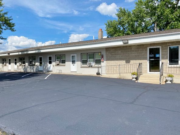 Spartan Motel: 1900 W Wisconsin St, Sparta, WI 54656